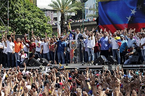 Marcha-Caracas-02-02-2019-Juan-Guaido-Presidente-Interino-Venezuela-Por-AlexCocoPro